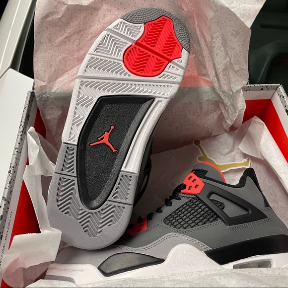 Jordan 4 Retro ‘Infrared’